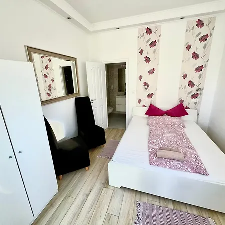 Fueredi Virag Balatonfüred