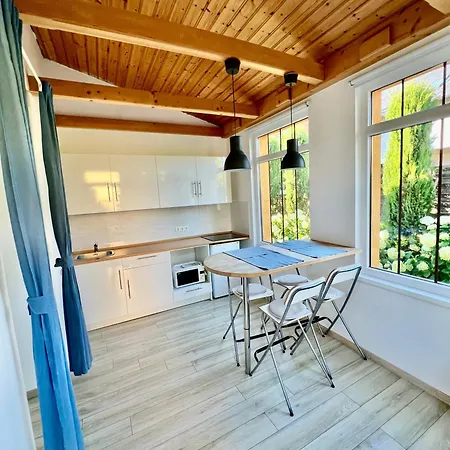 Fueredi Virag Apartmán