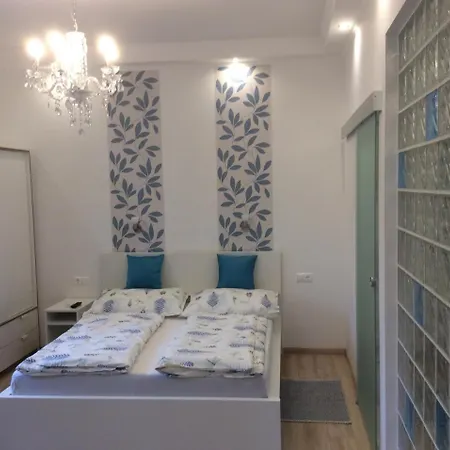 Apartman Furedi Virag
